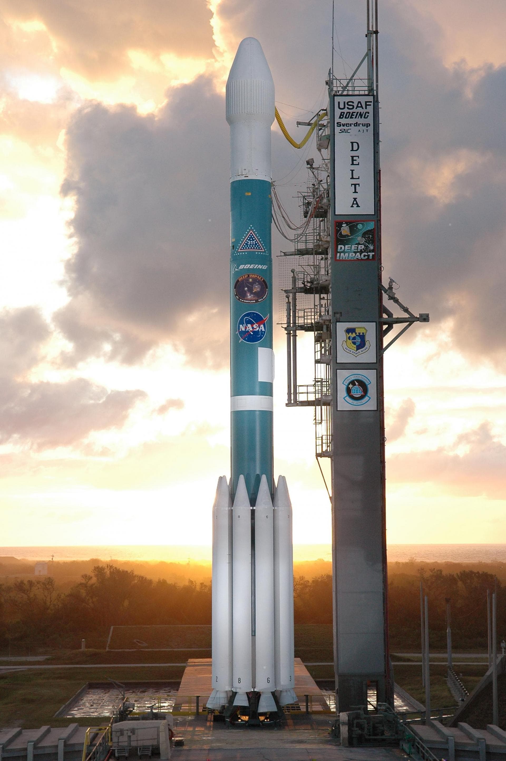 Delta II 7925 on the pad