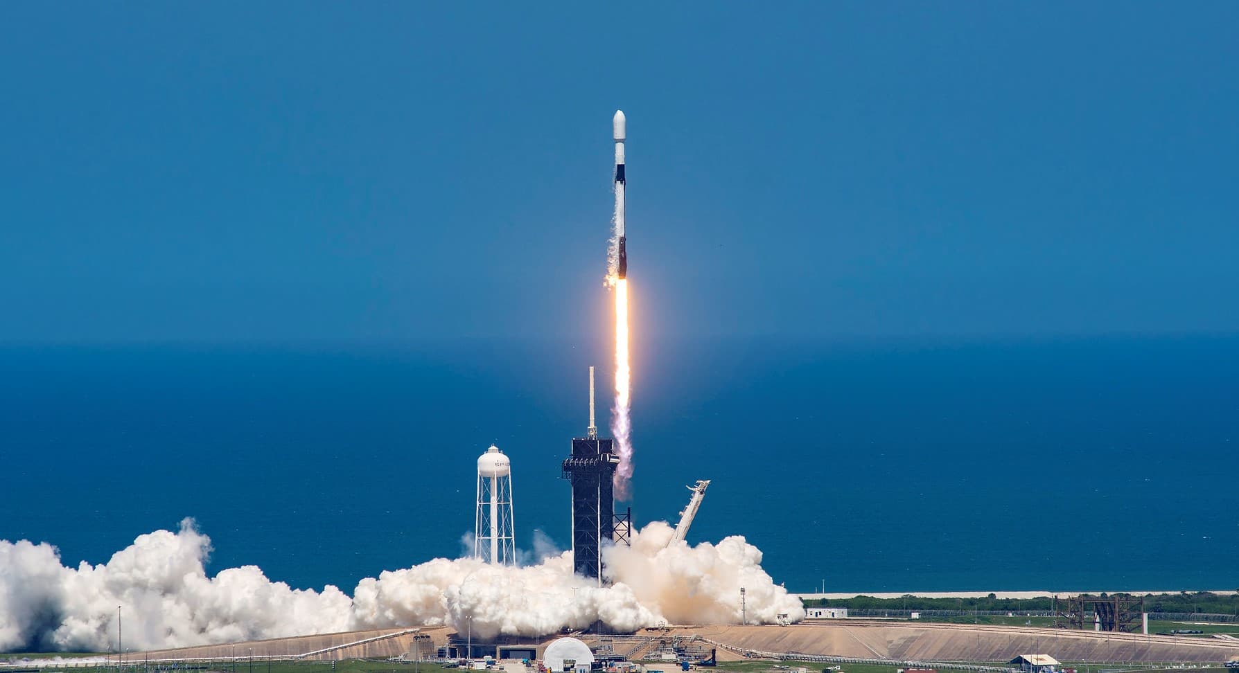 Falcon 9 Block 5 on the pad