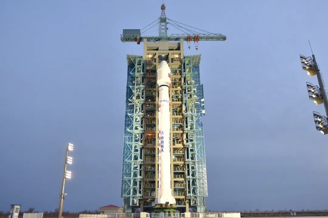 Long March 4C on the pad