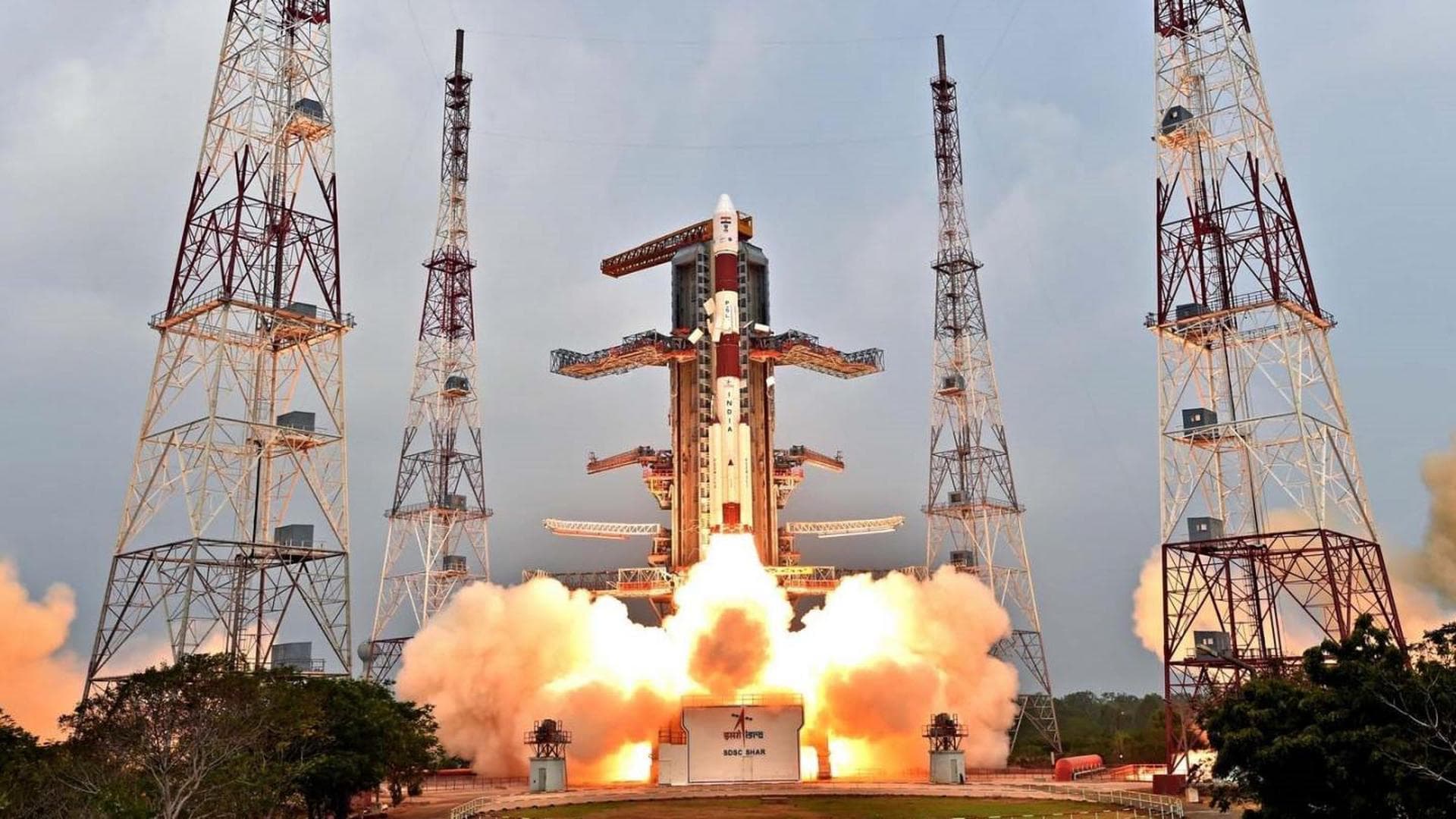 PSLV XL on the pad