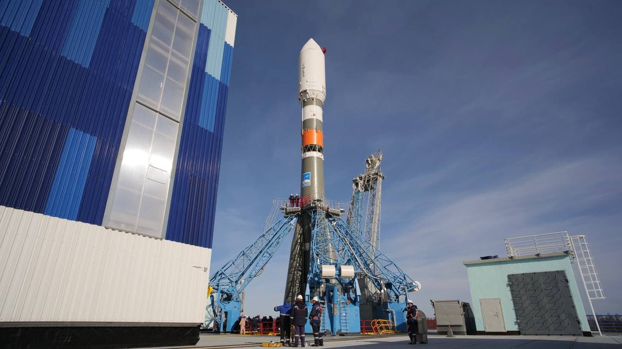Soyuz 2.1b Fregat-M on the pad